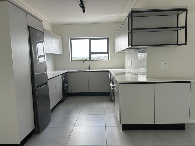 To Let 3 Bedroom Property for Rent in Sandown Western Cape